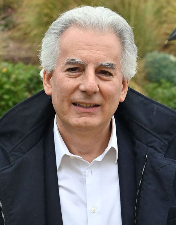 ÁLVARO VARGAS LLOSA